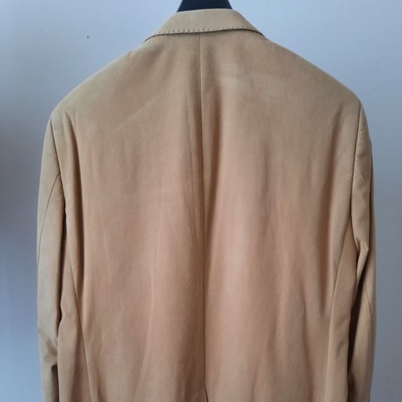 Carl Gross Tan Amaretta (suede like texture) 3-Button Sport Coat (40S) - Picture 3 of 7